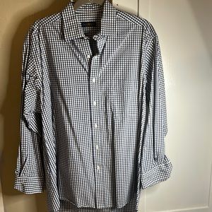 Men’s Club Room shirt. Long sleeve. 16 1/2 neck. 32/33
